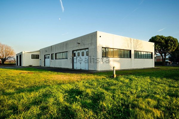 capannone in vendita a Grassobbio