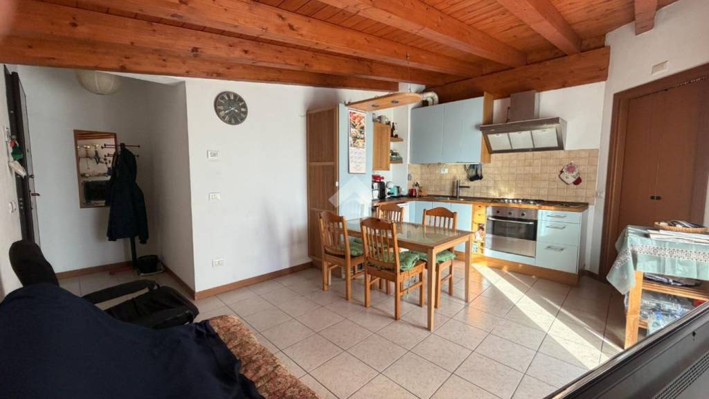 appartamento in vendita a Grassobbio in zona Capannelle