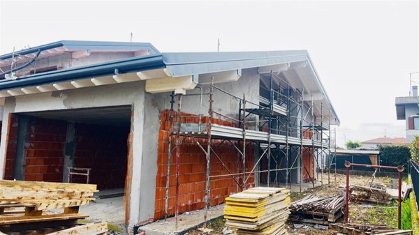 casa indipendente in vendita a Grassobbio