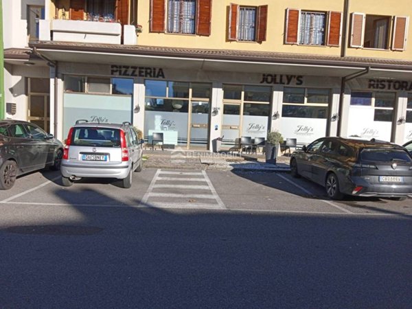 negozio in vendita a Grassobbio