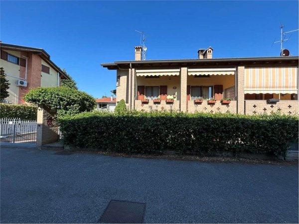 casa indipendente in vendita a Grassobbio