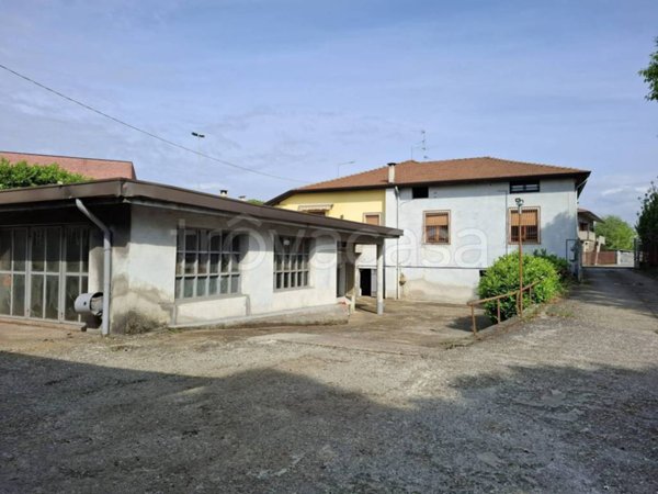 casa indipendente in vendita a Grassobbio