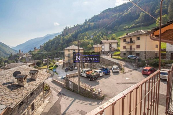 appartamento in vendita a Gromo in zona Ripa
