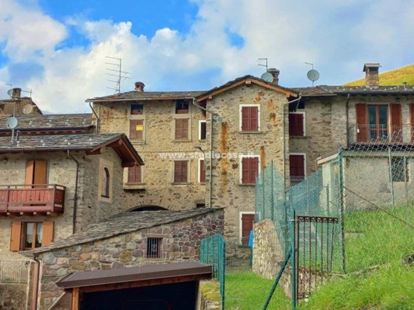 casa indipendente in vendita a Gromo in zona Boario