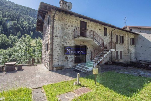 appartamento in vendita a Gromo