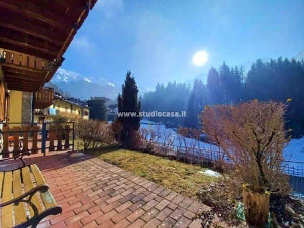 appartamento in vendita a Gromo in zona Spiazzi