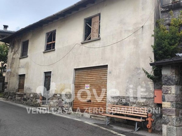 casa indipendente in vendita a Gromo in zona Boario