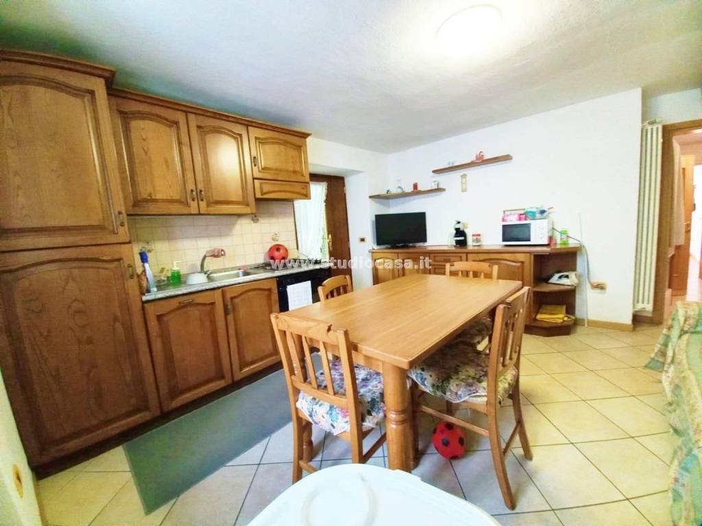 appartamento in vendita a Gromo in zona Boario
