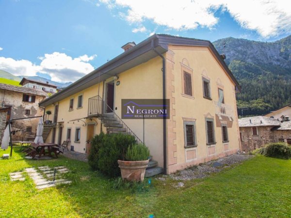 appartamento in vendita a Gromo in zona Boario