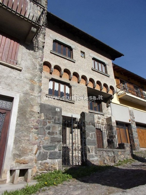 quadrivano in vendita a Gromo