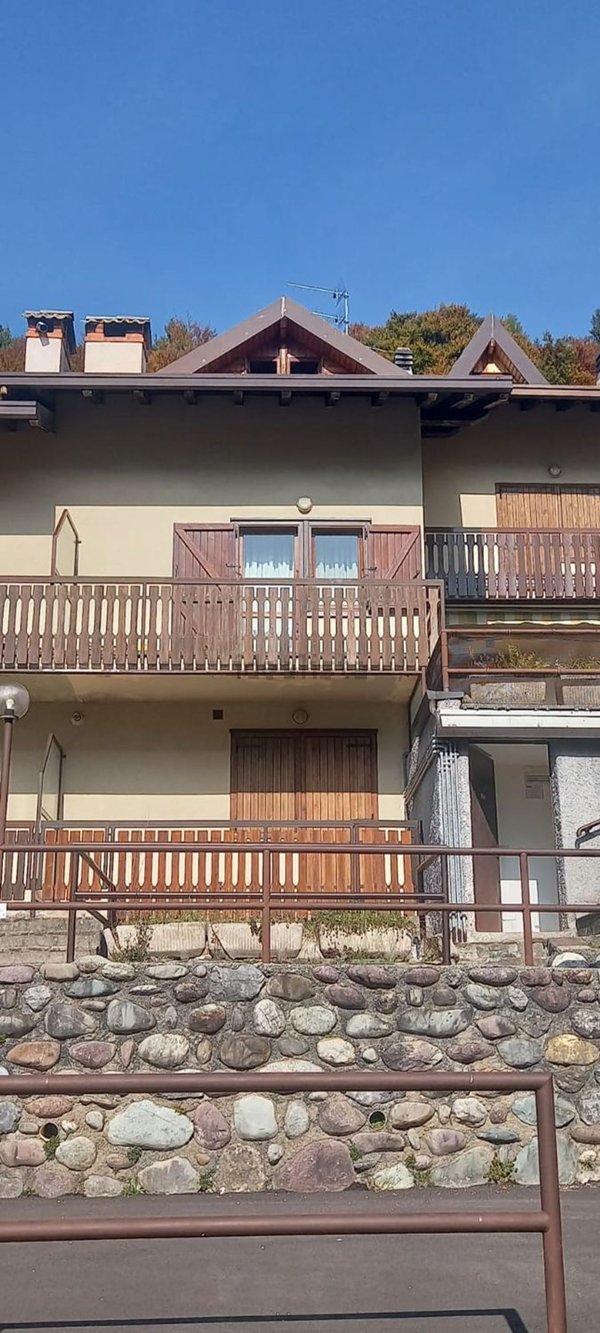 appartamento in vendita a Gromo