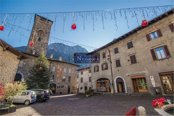 casa indipendente in vendita a Gromo