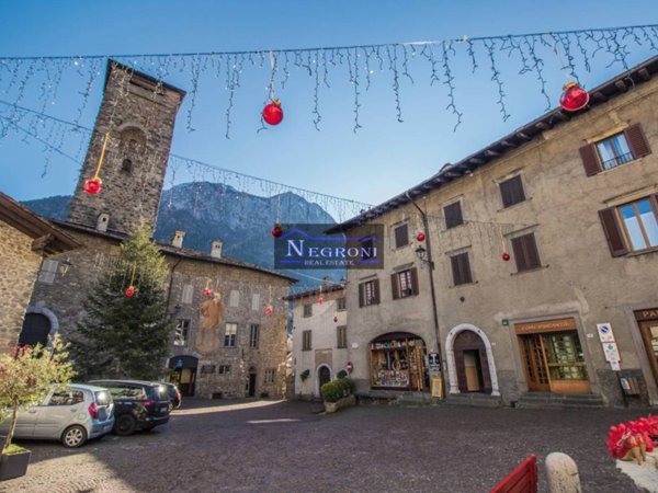 intera palazzina in vendita a Gromo