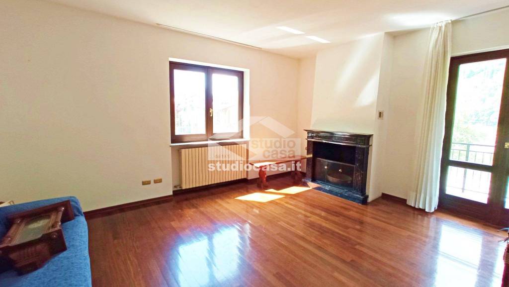 appartamento in vendita a Gromo