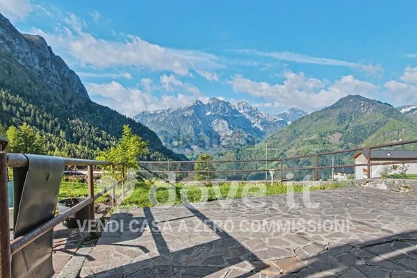 appartamento in vendita a Gromo in zona Boario