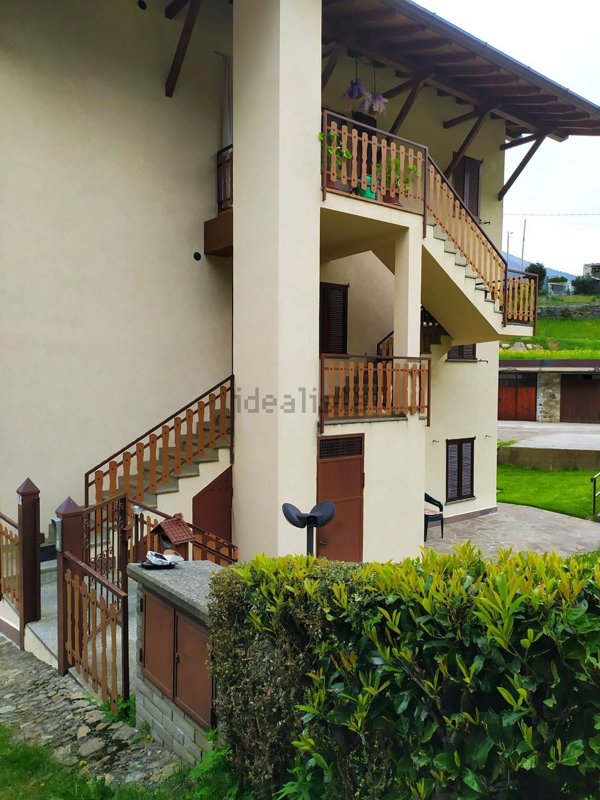casa indipendente in vendita a Gromo in zona Boario