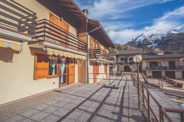 appartamento in vendita a Gromo in zona Spiazzi
