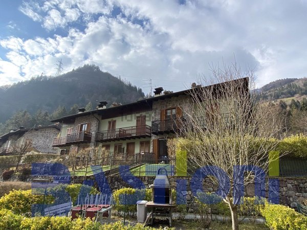 appartamento in vendita a Gromo in zona Ripa