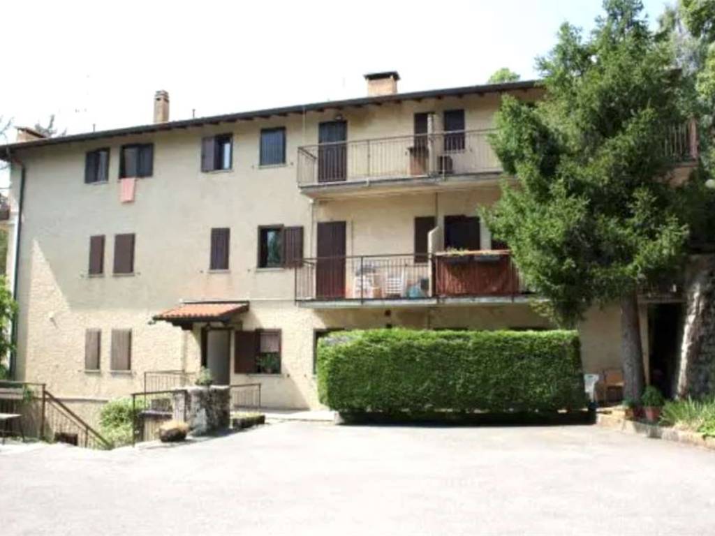 appartamento in vendita a Grone