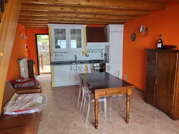 appartamento in vendita a Grone