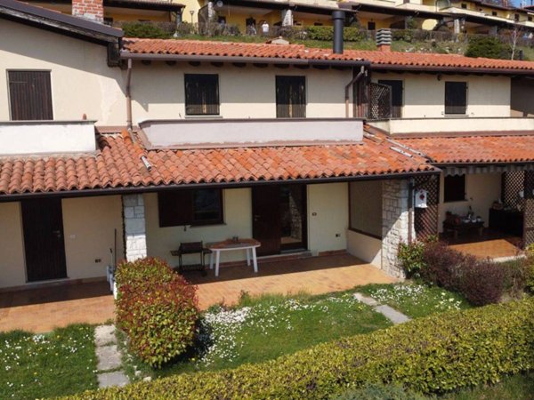 appartamento in vendita a Grone