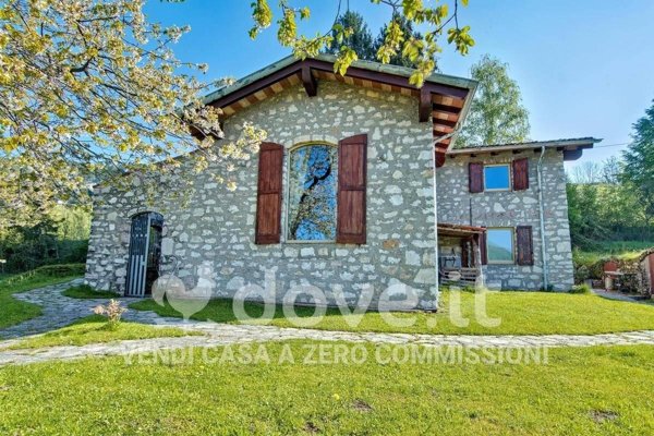 casa indipendente in vendita a Grone