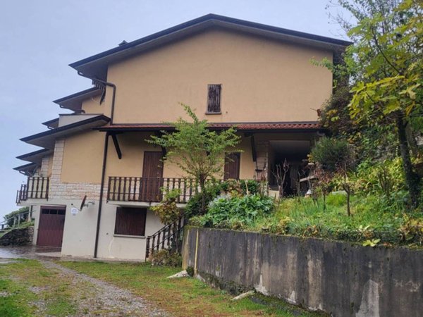 appartamento in vendita a Grone