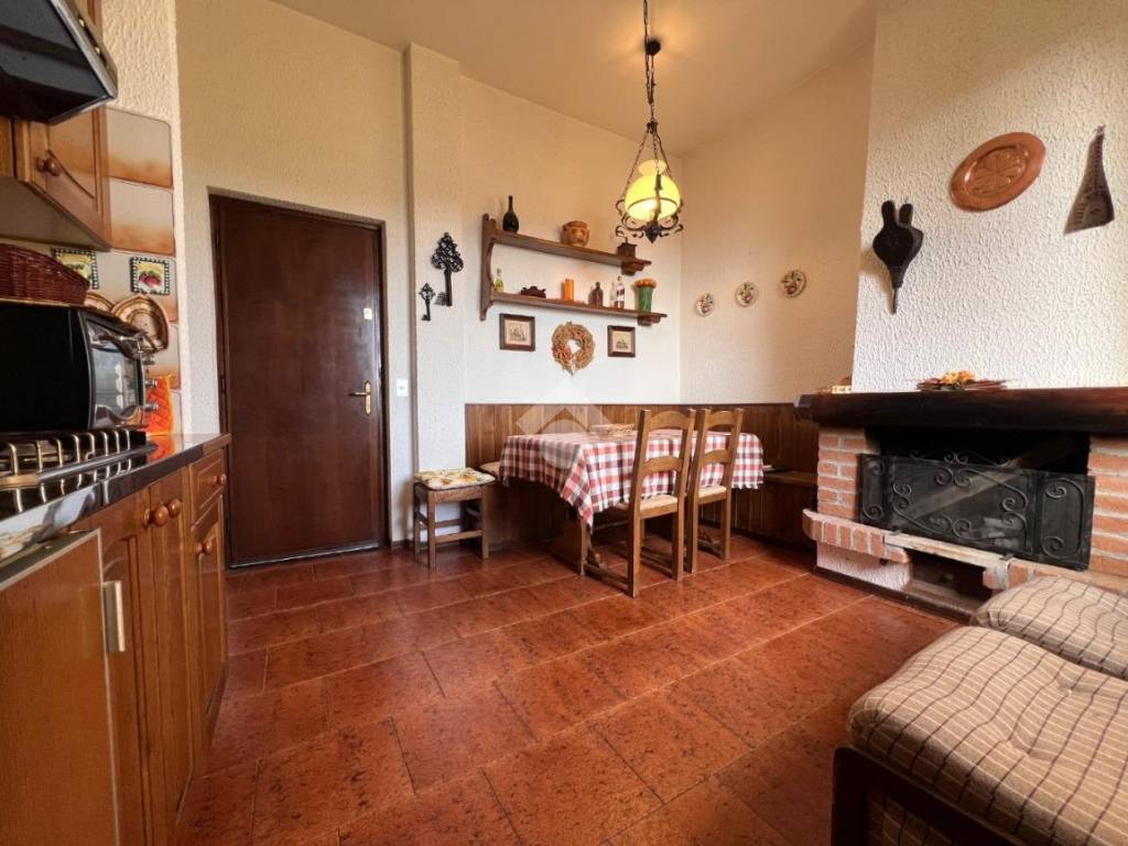 appartamento in vendita a Grone