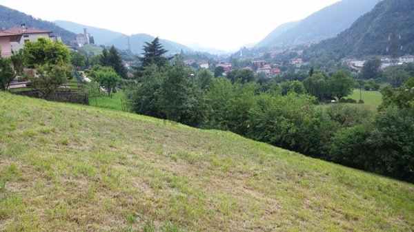 terreno edificabile in vendita a Grone