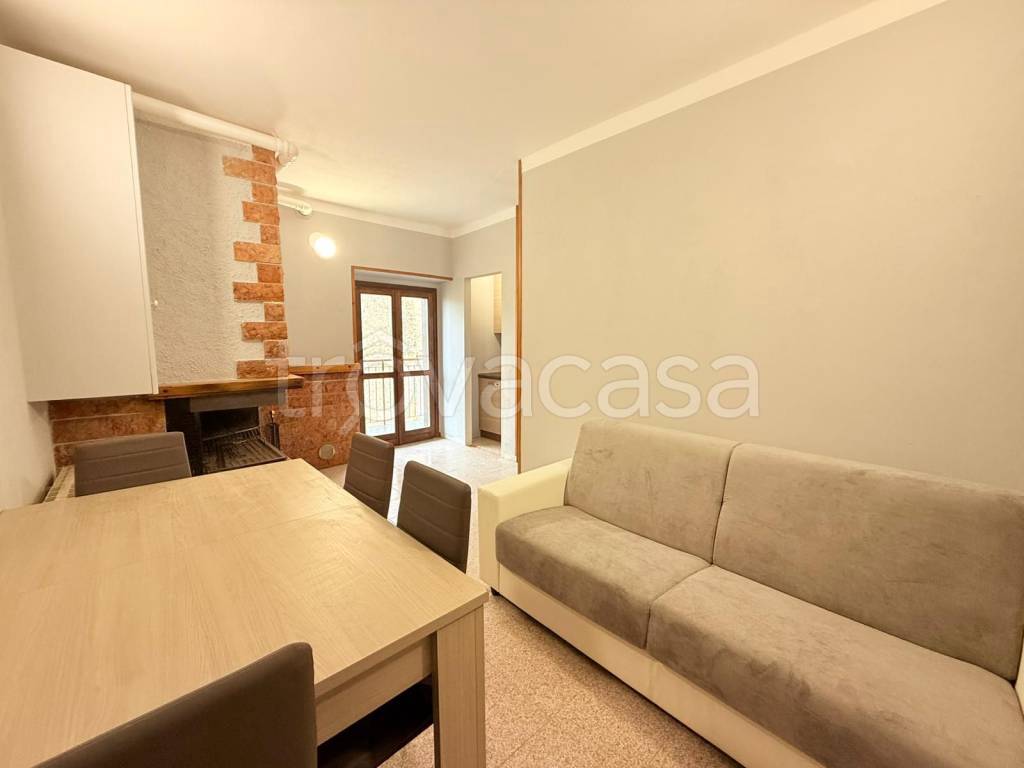 appartamento in vendita a Grone