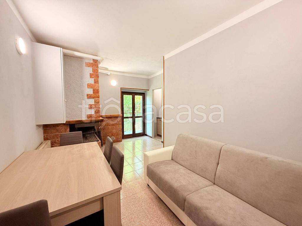 appartamento in vendita a Grone