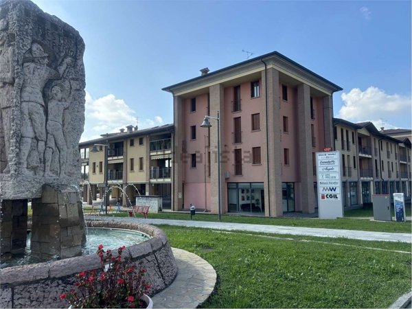 ufficio in vendita a Grumello del Monte