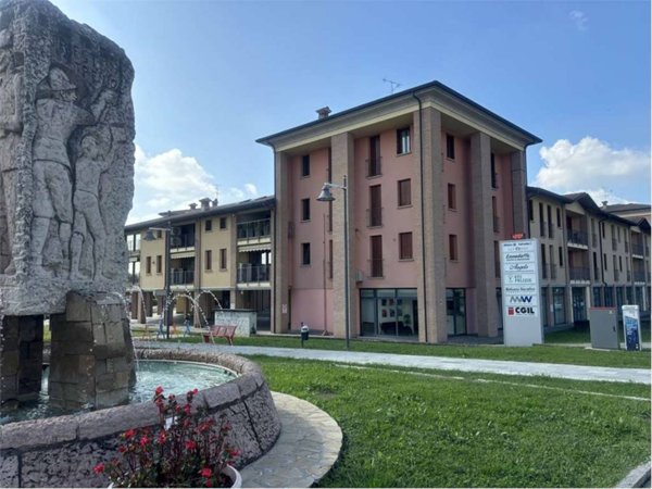 ufficio in vendita a Grumello del Monte