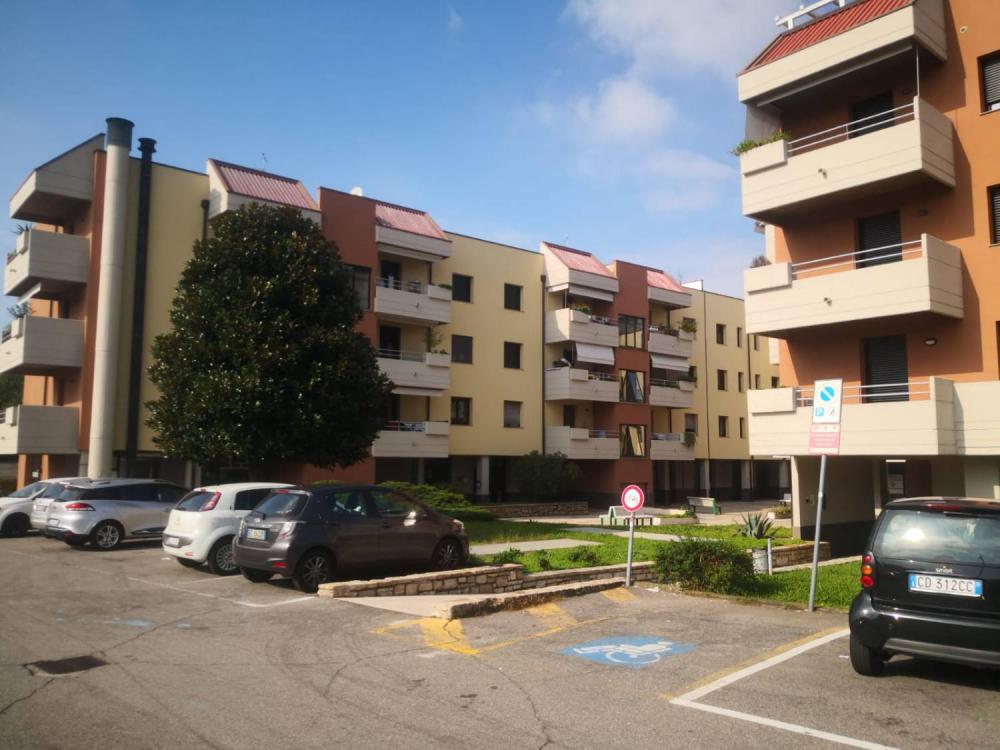 ufficio in vendita a Grumello del Monte