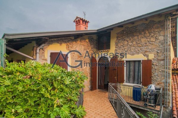 appartamento in vendita a Grumello del Monte in zona S.Pantaleone