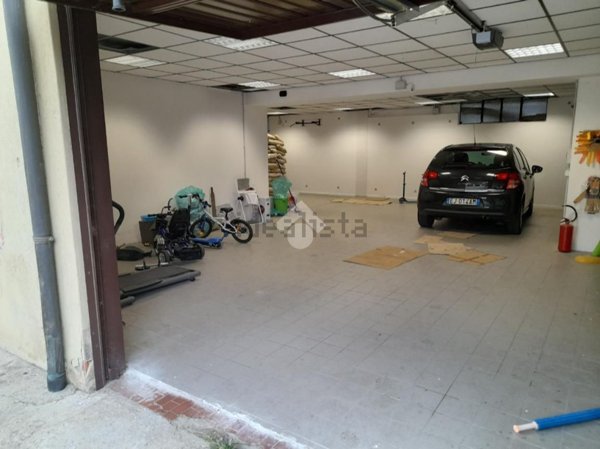 locale di sgombero in vendita a Grumello del Monte