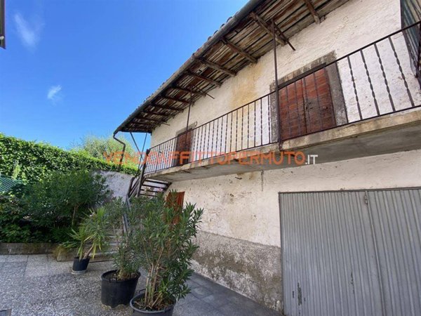 casale in vendita a Grumello del Monte
