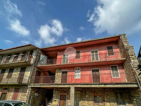 casa indipendente in vendita a Grumello del Monte in zona S.Pantaleone