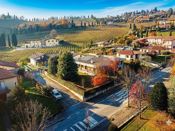 casa indipendente in vendita a Grumello del Monte