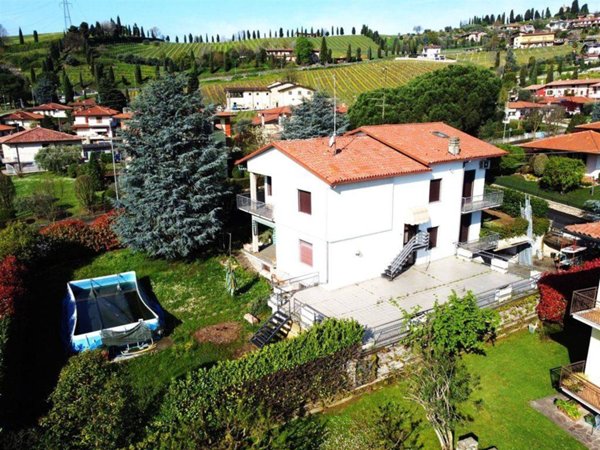 casa indipendente in vendita a Grumello del Monte