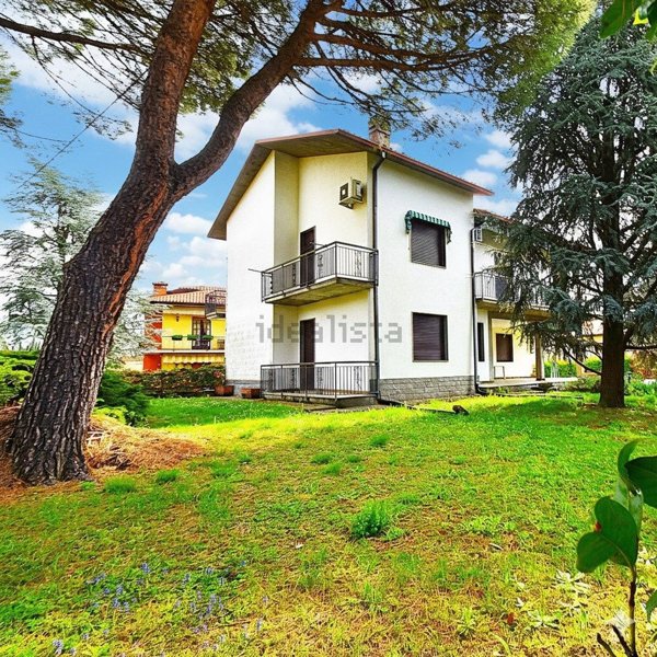 casa indipendente in vendita a Grumello del Monte