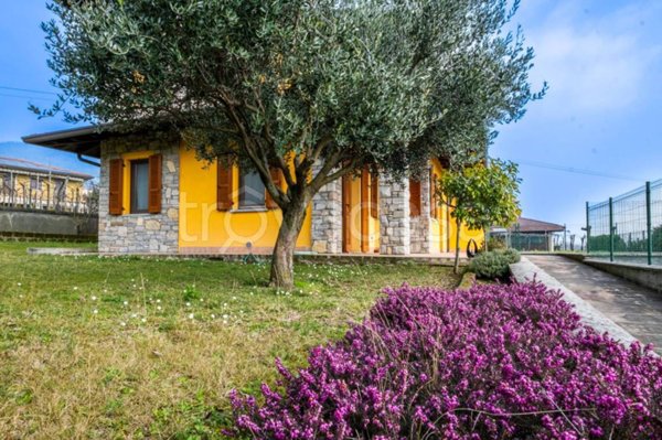 casa indipendente in vendita a Grumello del Monte