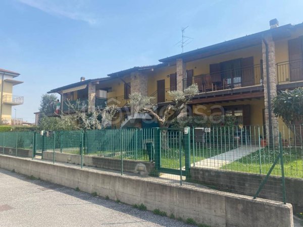 appartamento in vendita a Grumello del Monte in zona S.Pantaleone