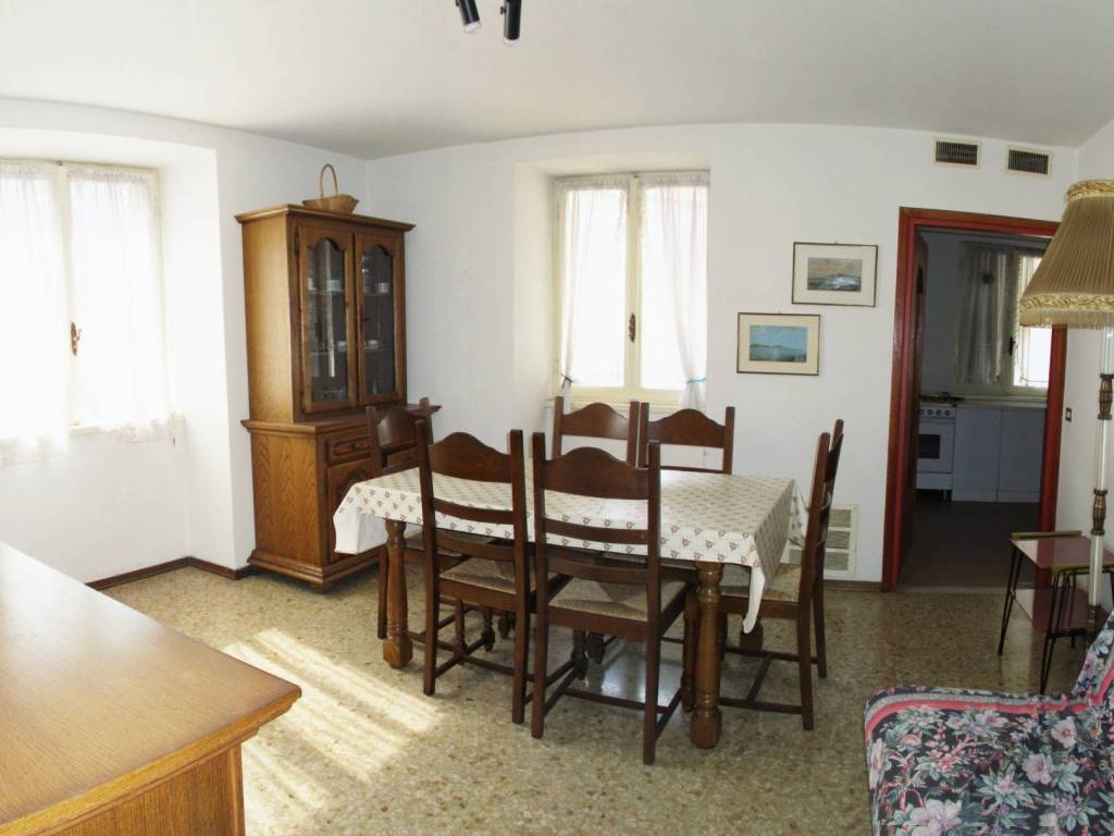 appartamento in vendita ad Isola di Fondra