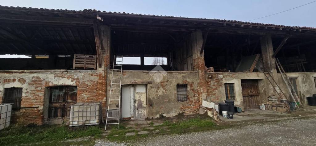 casa indipendente in vendita ad Isso