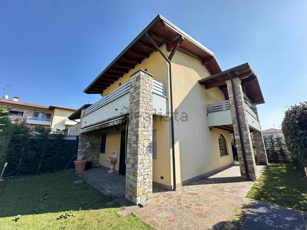 casa indipendente in vendita a Lallio