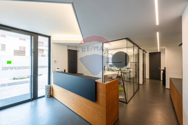 ufficio in vendita a Lallio