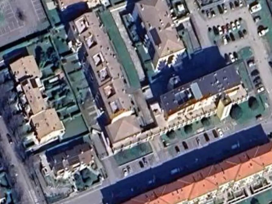 negozio in vendita a Lallio