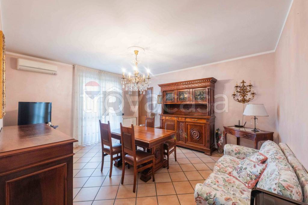 appartamento in vendita a Lallio