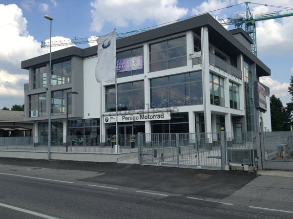 ufficio in vendita a Lallio